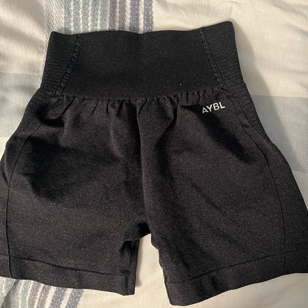 Aybl seamless shorts